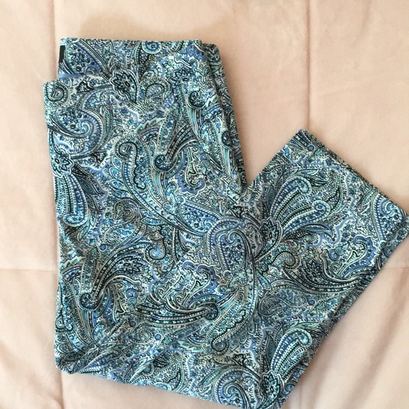 Paisley Y2K capris - Picture 1 of 5